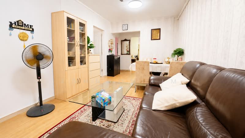 914 Jurong West Street 91, 914 Jurong West Street 91, 2 Bedrooms, 785 sqft, HDB Flat For Sale, by Johnson Lim, 500197680 - Living Room - PropertyGuru.com.sg