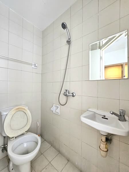 Water Place, 175 Tanjong Rhu Road, 3 Bedrooms, 1,216 sqft, Condominium For Sale, by Muhammad Noor Danial, 500197681 - Bathroom - PropertyGuru.com.sg