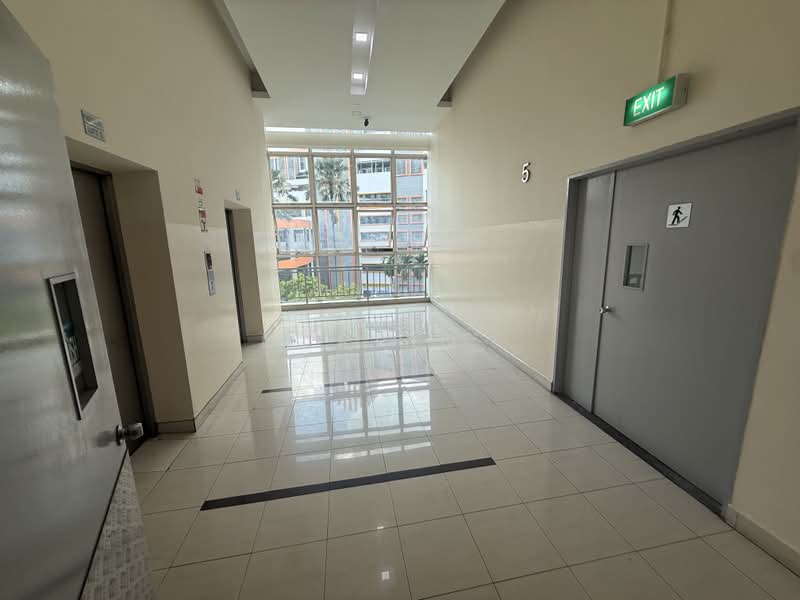 Enterprise Centre, 20 Bukit Batok Crescent, 3,584 sqft, Light Industrial (B1) For Rent, by Darrio ., 500197682 - Corridor - CommercialGuru.com.sg