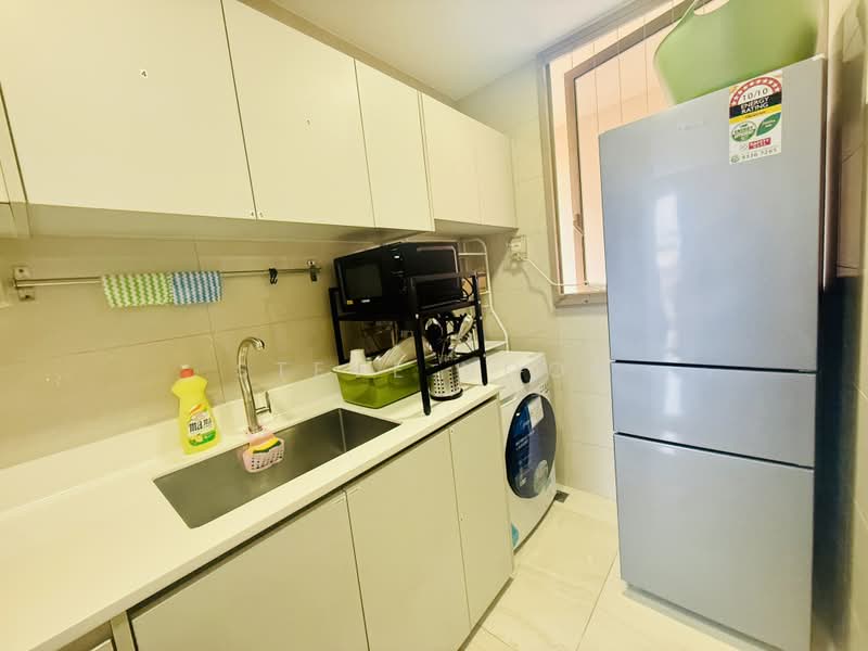 The Vales, 85 Anchorvale Crescent, Room Rental, 120 sqft, Condominium For Rent, by Steve Voon, 500197684 - Kitchen - PropertyGuru.com.sg