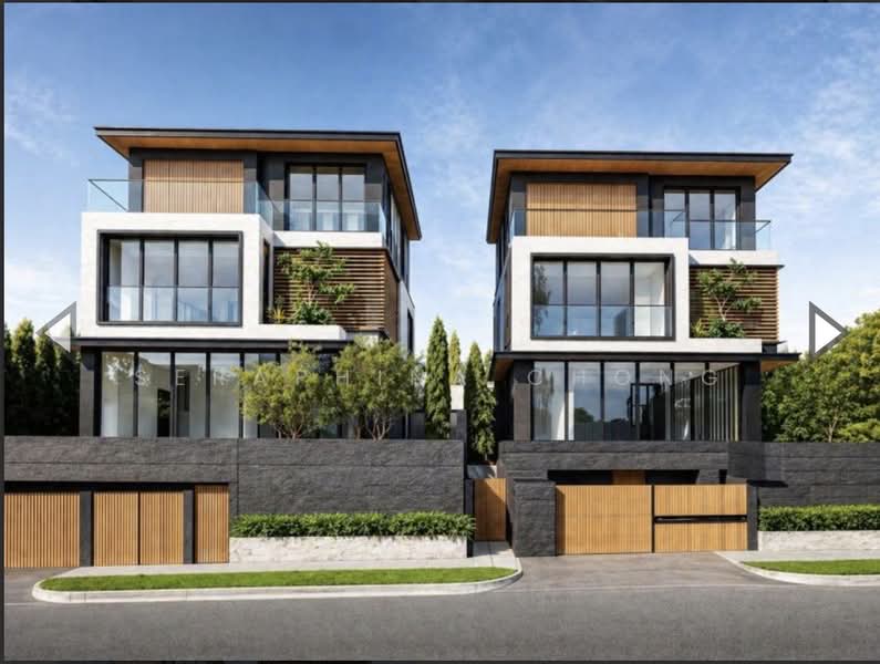 ⭐️LUXURIOUS BUNGALOW FOR SALE❤️1KM HENRY PARK☎️9.8.2.8.0.0.6.4, Holland Grove Dr/Holland Grove Lane/Grove lane/Moonbeam Terrace, 5 Bedrooms, 10,000 sqft, Detached House For Sale, by Seraphina Chong, 500197685 - Exterior Day - PropertyGuru.com.sg