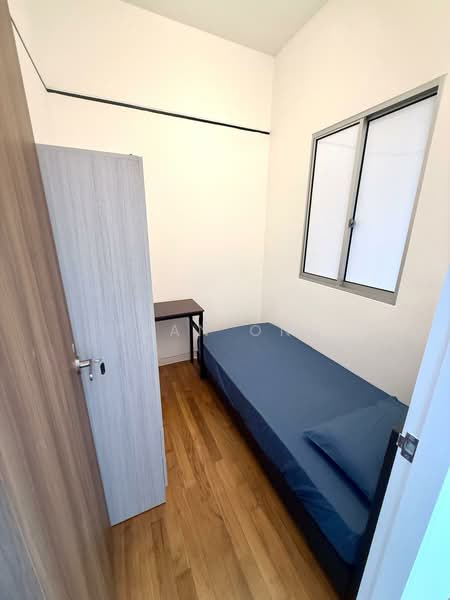 Village @ Pasir Panjang, 463 Pasir Panjang Road, Room Rental, 60 sqft, Condominium For Rent, by Sean Ong, 500197686 - Bedroom - PropertyGuru.com.sg