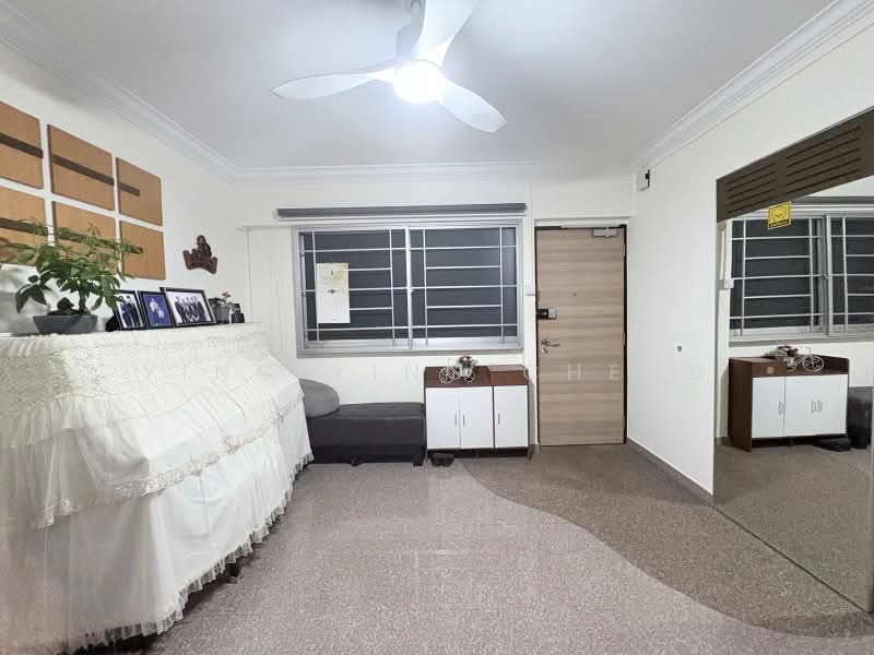 254 Bangkit Road, 254 Bangkit Road, 4 Bedrooms, 1,572 sqft, HDB Flat For Sale, by Ying Ying Cheng, 500197697 - Living Room - PropertyGuru.com.sg