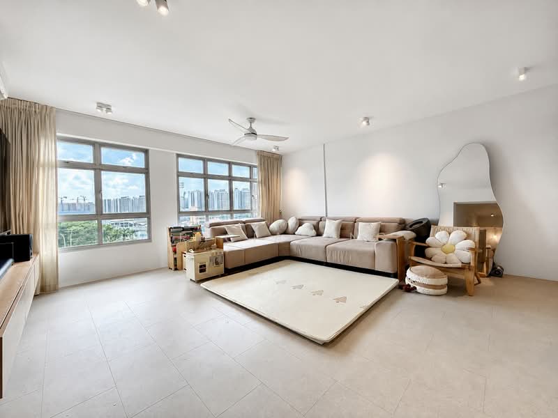 356B Anchorvale Lane, 356B Anchorvale Lane, 3 Bedrooms, 1,216 sqft, HDB Flat For Sale, by Tricia Ong, 500197708 - Living Room - PropertyGuru.com.sg