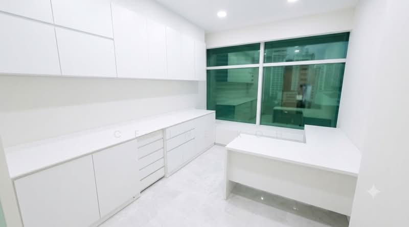 Novena Medical Center, 10 Sinaran Drive, 743 sqft, Medical For Sale, by Celine Koh, 500197710 - Study - CommercialGuru.com.sg