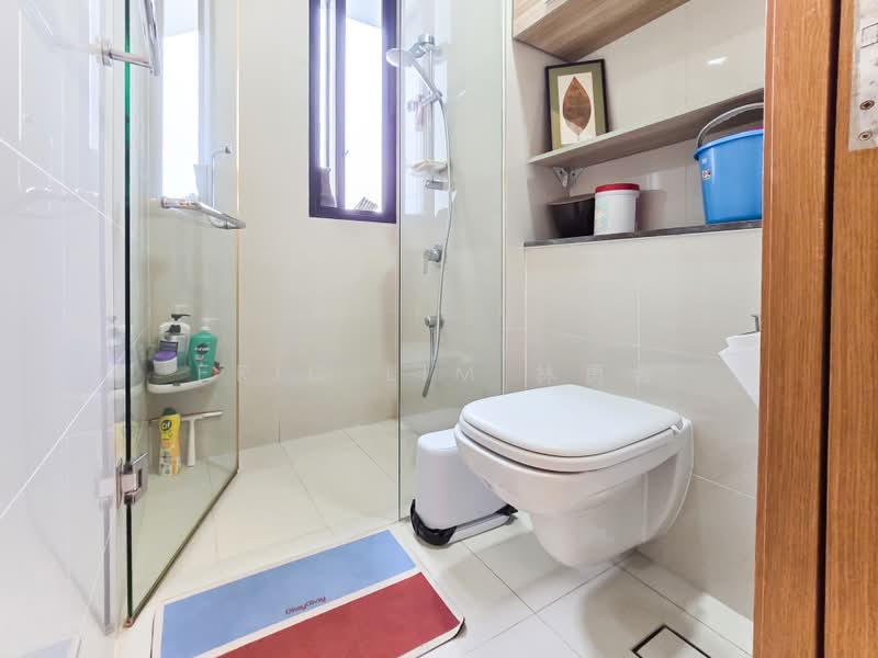 The Trilinq, 28B Jalan Lempeng, 4 Bedrooms, 1,109 sqft, Condominium For Sale, by Eric Lim 林勇合, 500197712 - Bathroom - PropertyGuru.com.sg