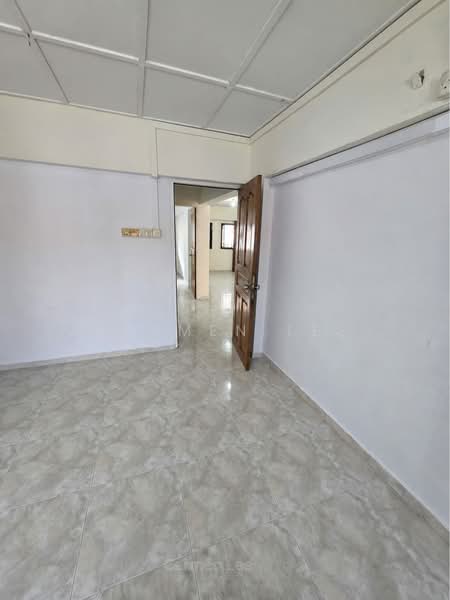 349 Jurong East Avenue 1, 349 Jurong East Avenue 1, 2 Bedrooms, 936 sqft, HDB Flat For Sale, by Carmen Lee, 500197720 - Interior - PropertyGuru.com.sg