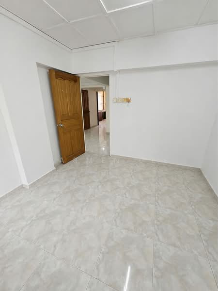 349 Jurong East Avenue 1, 349 Jurong East Avenue 1, 2 Bedrooms, 936 sqft, HDB Flat For Sale, by Carmen Lee, 500197720 - Interior - PropertyGuru.com.sg