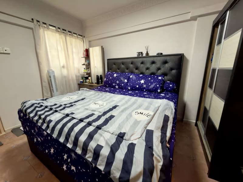 530 Bedok North Street 3, 530 Bedok North Street 3, Bedok / Upper East Coast, 2 Bedrooms, 731 sqft, HDB Flat For Sale, by Zeng Ziming, 500197723 - Bedroom - PropertyGuru.com.sg
