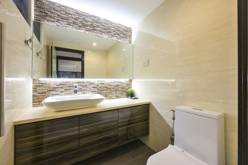 Regent Heights, 56 Bukit Batok East Avenue 5, 2 Bedrooms, 1,023 sqft, Condominium For Sale, by Christina Quek, 500197724 - Bathroom - PropertyGuru.com.sg