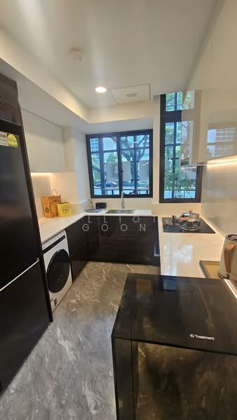 Sophia Meadow, 132 Sophia Road, 2 Bedrooms, 614 sqft, Condominium For Sale, by Elliot Goon, 500197725 - Kitchen - PropertyGuru.com.sg