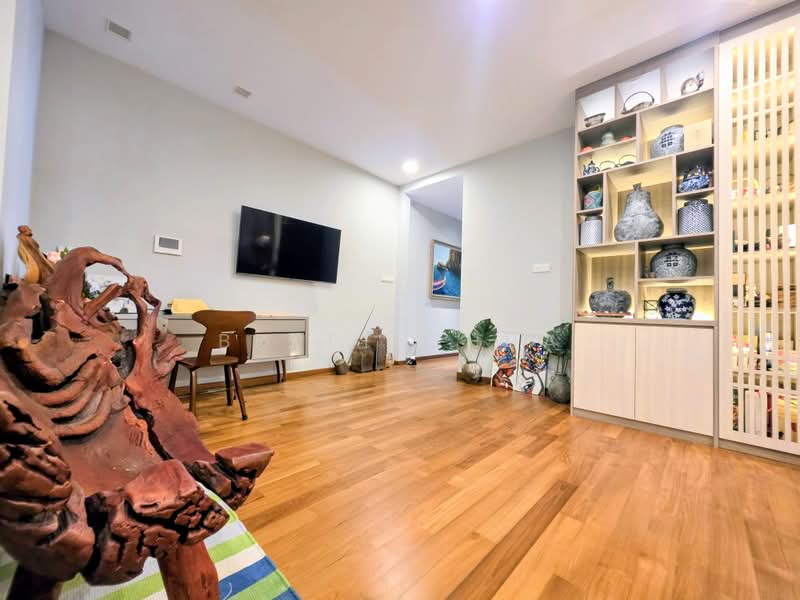 East View Garden, Jalan Segam, 5 Bedrooms, 4,350 sqft, Terraced House For Sale, by Brett Chua, 500197730 - Living Room - PropertyGuru.com.sg