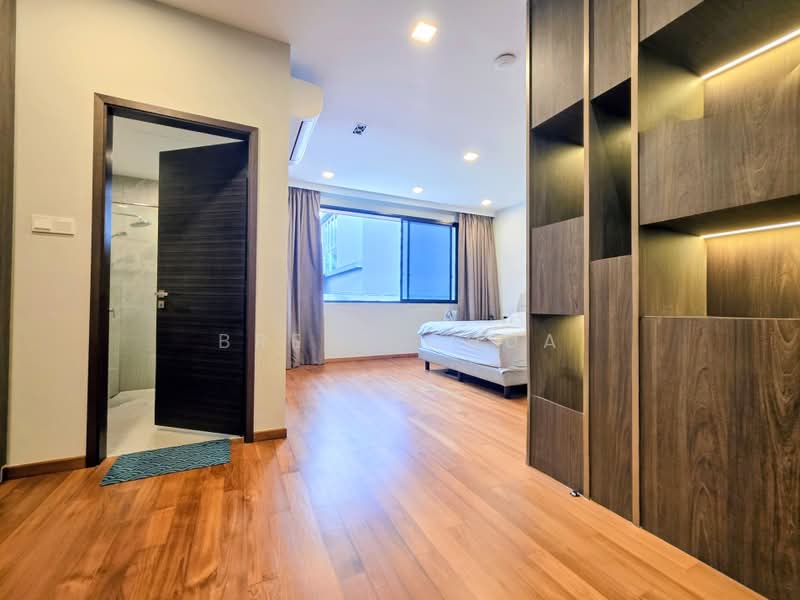 East View Garden, Jalan Segam, 5 Bedrooms, 4,350 sqft, Terraced House For Sale, by Brett Chua, 500197730 - Bedroom - PropertyGuru.com.sg