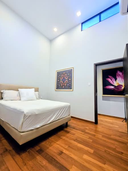 East View Garden, Jalan Segam, 5 Bedrooms, 4,350 sqft, Terraced House For Sale, by Brett Chua, 500197730 - Bedroom - PropertyGuru.com.sg