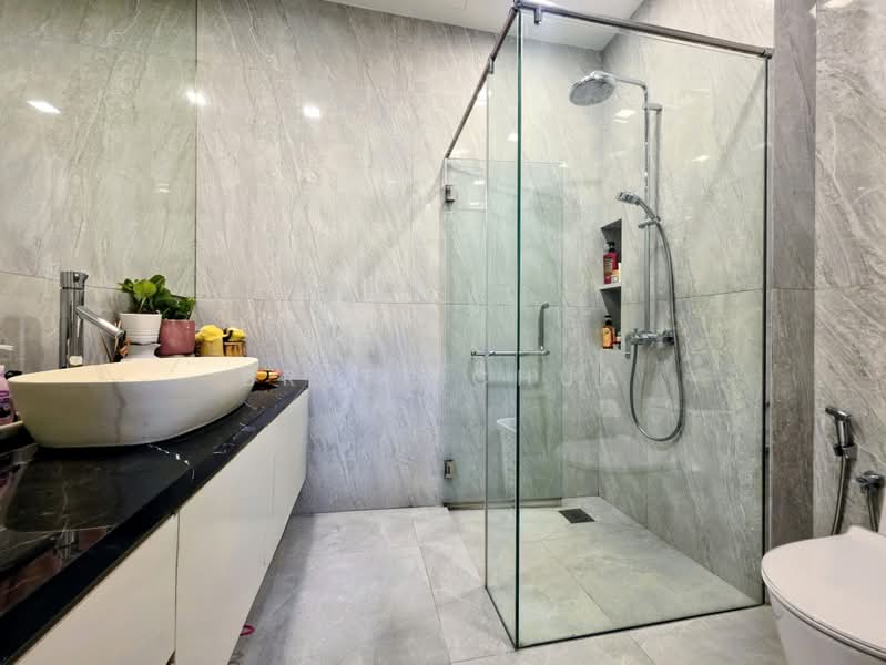 East View Garden, Jalan Segam, 5 Bedrooms, 4,350 sqft, Terraced House For Sale, by Brett Chua, 500197730 - PropertyGuru.com.sg