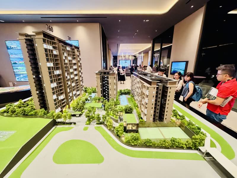 Dunearn House, 768 Dunearn Road, 2 Bedrooms, 667 sqft, Condominium For Sale, by Murphy Lee, 500197733 - Exterior - PropertyGuru.com.sg