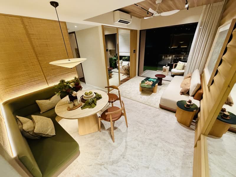 Dunearn House, 768 Dunearn Road, 2 Bedrooms, 667 sqft, Condominium For Sale, by Murphy Lee, 500197733 - Living Room - PropertyGuru.com.sg