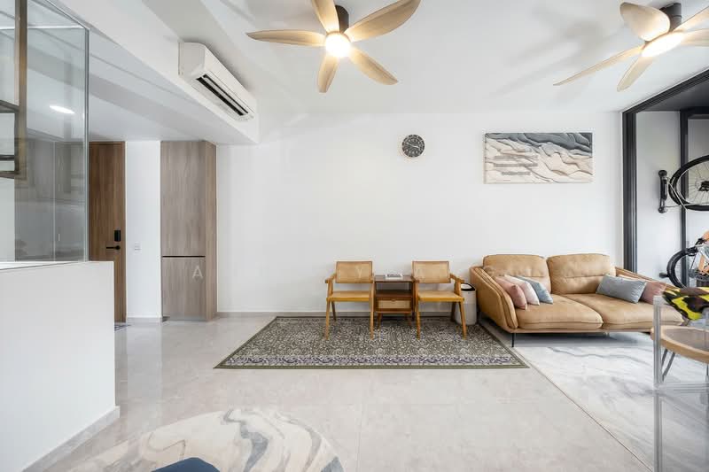 Parc Komo, 967 Upper Changi Road North, 3 Bedrooms, 969 sqft, Condominium For Sale, by Aubrey Ang, 500197744 - Living Room - PropertyGuru.com.sg