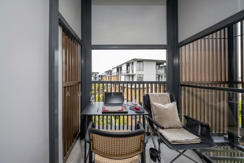 Parc Komo, 967 Upper Changi Road North, 3 Bedrooms, 969 sqft, Condominium For Sale, by Aubrey Ang, 500197744 - Master's Balcony - PropertyGuru.com.sg