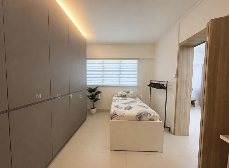 240 Hougang Street 22, 240 Hougang Street 22, 2 Bedrooms, 797 sqft, HDB Flat For Sale, by Michelle Cheong, 500197747 - Bedroom - PropertyGuru.com.sg