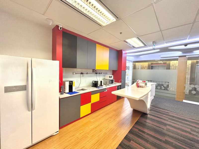 United Square, 101 Thomson Road, 3,294 sqft, Office For Rent, by Patrick Ong 王鹏若(安仔), 500197758 - Kitchen - CommercialGuru.com.sg