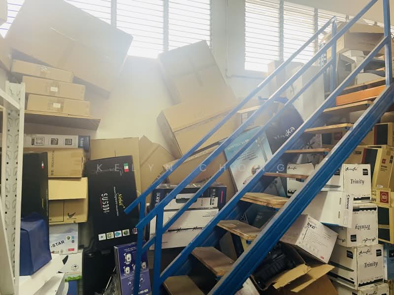 City Warehouse, 5 Kaki Bukit Road 2, 2,648 sqft, Factory / Workshop (B2) For Rent, by Kelyn Chong, 500197793 - Interior - CommercialGuru.com.sg