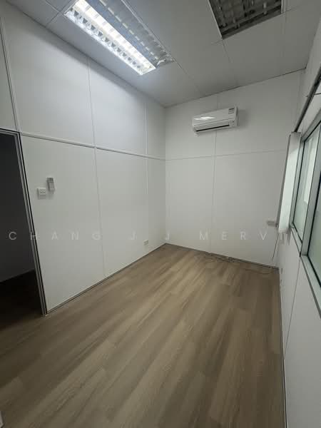 Mactech Building, 2 Kallang Pudding Road, Macpherson / Potong Pasir, 400 sqft, Light Industrial (B1) For Rent, by Chang J J Mervin, 500197815 - Interior - CommercialGuru.com.sg