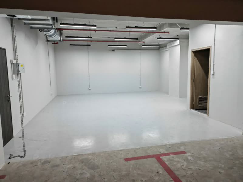 Polaris @ Woodlands, 101 Woodlands Avenue 12, 316 sqft, Factory / Workshop (B2) For Rent, by Patrick Lim, 500197816 - Roller Shutter Unit - CommercialGuru.com.sg