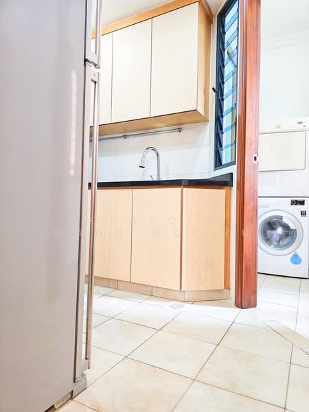 Tanglin View, 156 Prince Charles Crescent, 2 Bedrooms, 872 sqft, Condominium For Sale, by Graycin Wang Wei Ru, 500197833 - Kitchen - PropertyGuru.com.sg