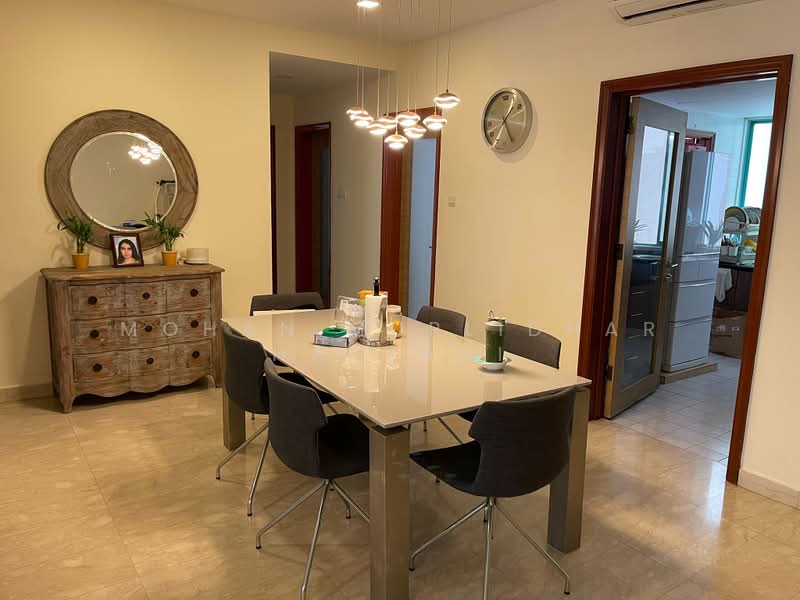Hazel Park Condo, 15 Hazel Park Condo, 3 Bedrooms, 1,324 sqft, Condominium For Rent, by Mohan Murlidhar Harjani, 500197835 - Dining Room - PropertyGuru.com.sg