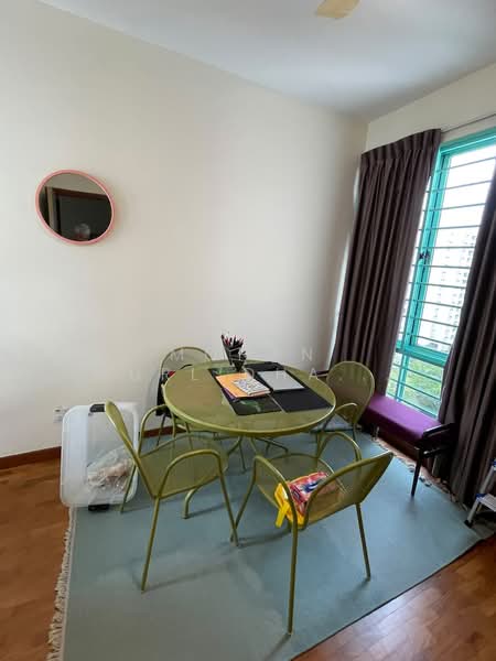 Hazel Park Condo, 15 Hazel Park Condo, 3 Bedrooms, 1,324 sqft, Condominium For Rent, by Mohan Murlidhar Harjani, 500197835 - Interior - PropertyGuru.com.sg