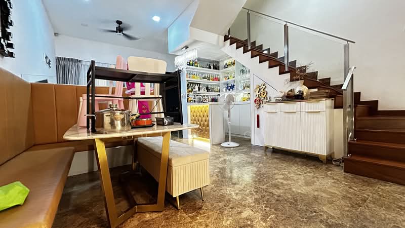 Rare modern 3.5 Storey terrace at Parry / Poh Huat Road / Simon place, Parry / Poh Huat / Simon place, 4 Bedrooms, 3,000 sqft, Terraced House For Sale, by Pauline Gay, 500197838 - Interior - PropertyGuru.com.sg