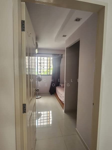 181 Bishan Street 13, 181 Bishan Street 13, 3 Bedrooms, 904 sqft, HDB Flat For Sale, by Michelle Leong, 500197850 - Bedroom - PropertyGuru.com.sg