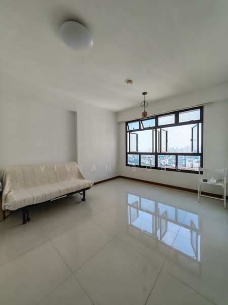 263 Toa Payoh Apex, 263 Toa Payoh East, 2 Bedrooms, 721 sqft, HDB Flat For Rent, by Vivian Song, 500197853 - Living Room - PropertyGuru.com.sg