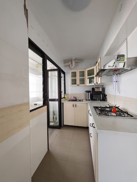 263 Toa Payoh Apex, 263 Toa Payoh East, 2 Bedrooms, 721 sqft, HDB Flat For Rent, by Vivian Song, 500197853 - Kitchen - PropertyGuru.com.sg