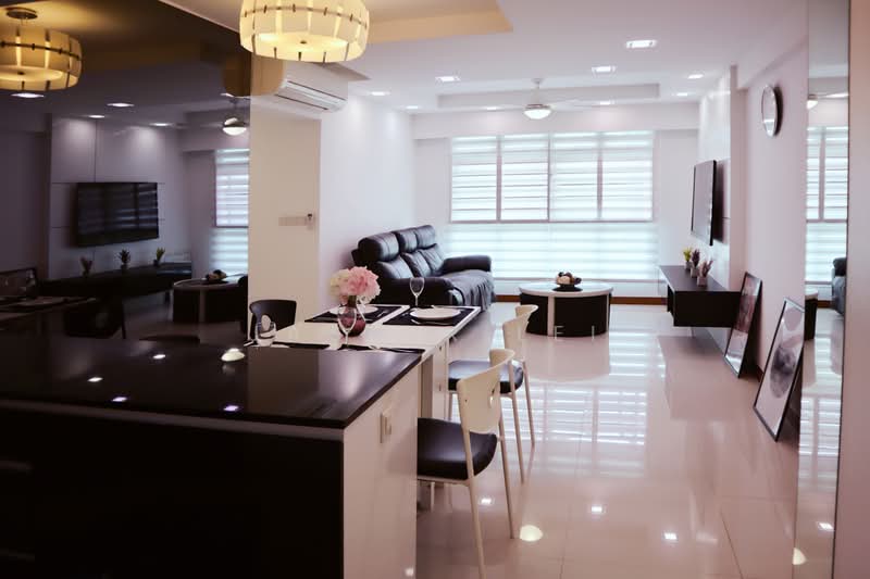 256A Sumang Walk, 256A Sumang Walk, 3 Bedrooms, 1,001 sqft, HDB Flat For Sale, by Jasper Lei, 500197879 - Living Room - PropertyGuru.com.sg