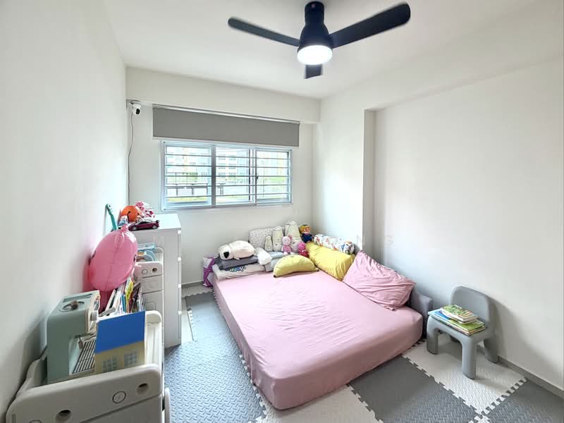 487B Choa Chu Kang Avenue 5, 487B Choa Chu Kang Avenue 5, 3 Bedrooms, 1,000 sqft, HDB Flat For Sale, by Micain Ong, 500197888 - Bedroom - PropertyGuru.com.sg