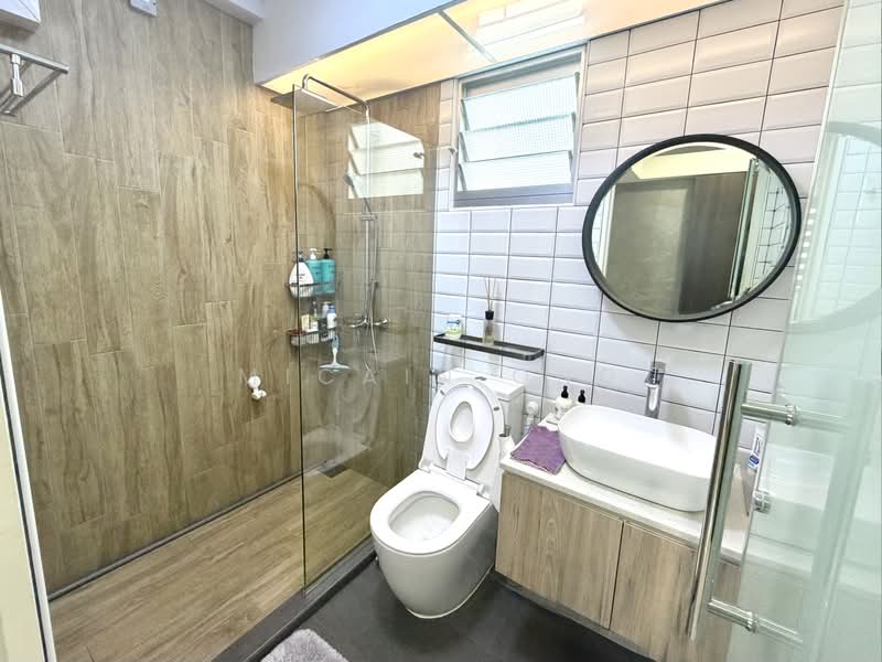 487B Choa Chu Kang Avenue 5, 487B Choa Chu Kang Avenue 5, 3 Bedrooms, 1,000 sqft, HDB Flat For Sale, by Micain Ong, 500197888 - Bathroom - PropertyGuru.com.sg