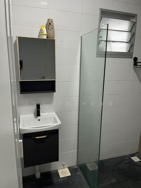 224B Sumang Lane, 224B Sumang Lane, Room Rental, 110 sqft, HDB Flat For Rent, by Justin Heng, 500197891 - Bathroom - PropertyGuru.com.sg