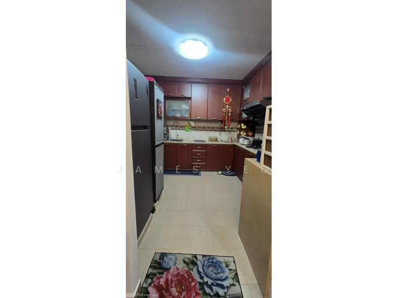 527 Jelapang Road, 527 Jelapang Road, 4 Bedrooms, 1,539 sqft, HDB Flat For Sale, by James Yeo, 500197892 - Kitchen - PropertyGuru.com.sg