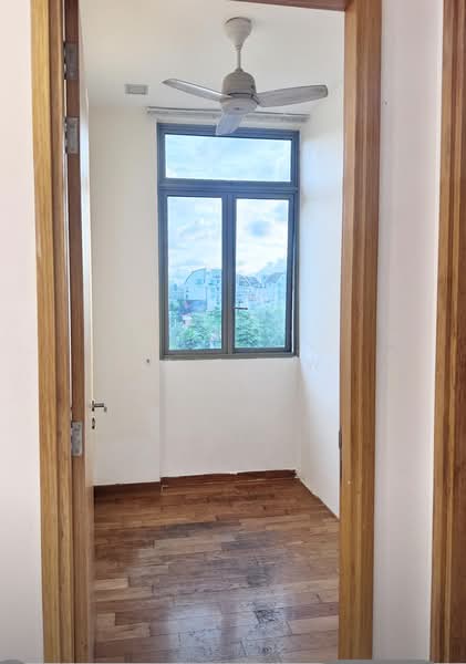 Gambir Ridge (Formerly Bartley Terrace, 16 Gambir Walk, 2 Bedrooms, 1,561 sqft, Condominium For Rent, by HL Chow, 500197909 - Interior - PropertyGuru.com.sg