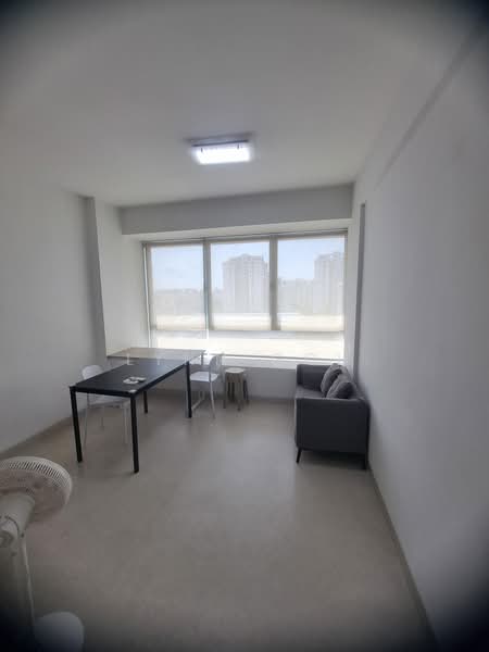 Cosmo, 18 Guillemard Crescent, 1 Bedroom, 400 sqft, Condominium For Rent, by Lynn Goh, 500197912 - Living Room - PropertyGuru.com.sg
