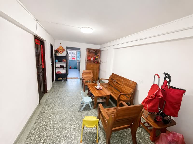 87 Circuit Road, 87 Circuit Road, 2 Bedrooms, 646 sqft, HDB Flat For Sale, by Jasmine Giam, 500197918 - Living Room - PropertyGuru.com.sg