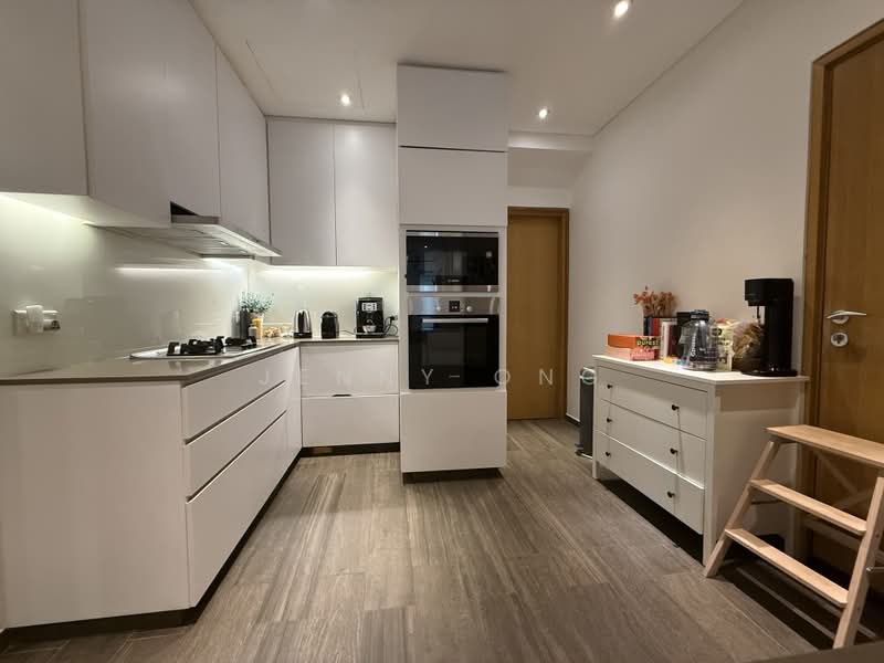 St. Martin Residence, 8 Saint Martin's Drive, 3 Bedrooms, 2,035 sqft, Condominium For Rent, by Jenny Ong, 500197926 - Kitchen - PropertyGuru.com.sg