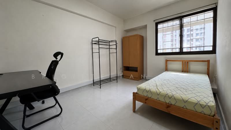 184B Rivervale Crescent, 184B Rivervale Crescent, 2 Bedrooms, 900 sqft, HDB Flat For Rent, by Brigitte Tan 郑滢薇, 500197938 - Bedroom - PropertyGuru.com.sg