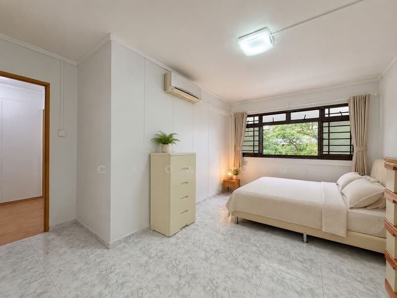 502 Woodlands Drive 14, 502 Woodlands Drive 14, 4 Bedrooms, 1,335 sqft, HDB Flat For Sale, by C K Ow Yong, 500197941 - Bedroom - PropertyGuru.com.sg
