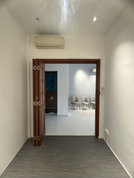 Nemesu Avenue 5 Bedroom Terrace, , 5 Bedrooms, 2,600 sqft, Terraced House For Rent, by Kian Law, 500197943 - Entrance - PropertyGuru.com.sg