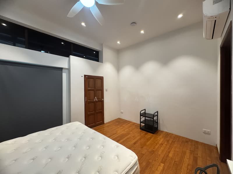 Nemesu Avenue 5 Bedroom Terrace, , 5 Bedrooms, 2,600 sqft, Terraced House For Rent, by Kian Law, 500197943 - Bedroom - PropertyGuru.com.sg