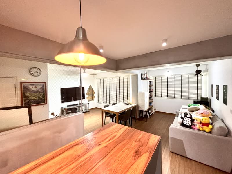 152C Bedok South Road, 152C Bedok South Road, 3 Bedrooms, 1,001 sqft, HDB Flat For Sale, by Cecilia Yeo, 500197949 - Living Room - PropertyGuru.com.sg