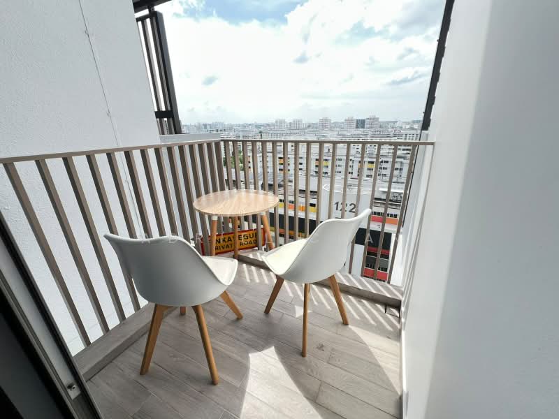 Tre Residences, 7 Geylang East Avenue 1, 2 Bedrooms, 570 sqft, Condominium For Rent, by Adriel Chan, 500197976 - Balcony - PropertyGuru.com.sg